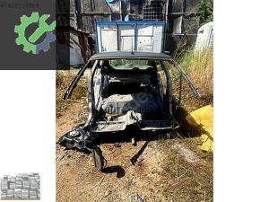 RENAULT SYMBOL SOL ARKA ÇAMURLUK