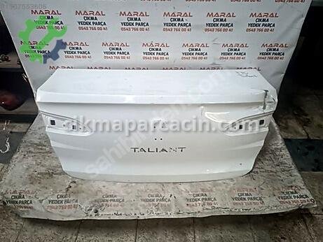 Renault Taliant Bagaj Kapağı çıkma parça