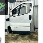 RENAULT TRAFİCC SOL KAPI
