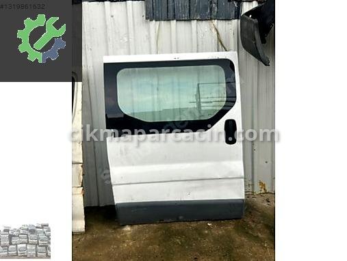 Renault Trafic Sağ Kapı çıkma parça