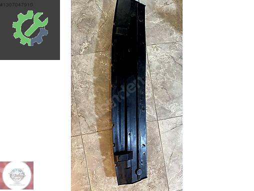 RENAULT TRAFİC 2 TAMPON ÖN ALT MUHAFAZA BAKALİTİ MAİS 7701065074