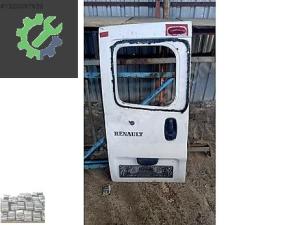 RENAULT TRAFİC BAGAJ KAPISI
