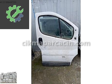 Renault Trafic Sağ Kapı çıkma parça