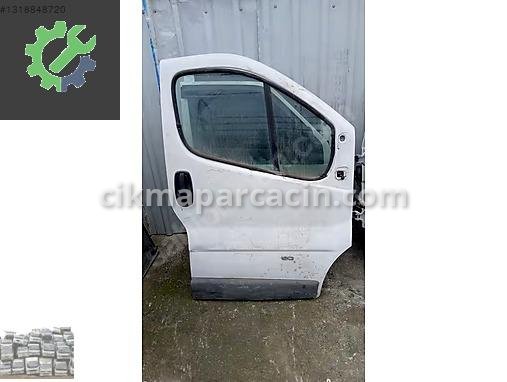 Renault Trafic Sağ Kapı çıkma parça