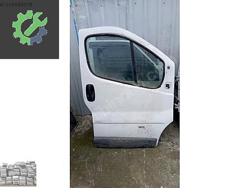 RENAULT TRAFİC SAĞ ÖN KAPI