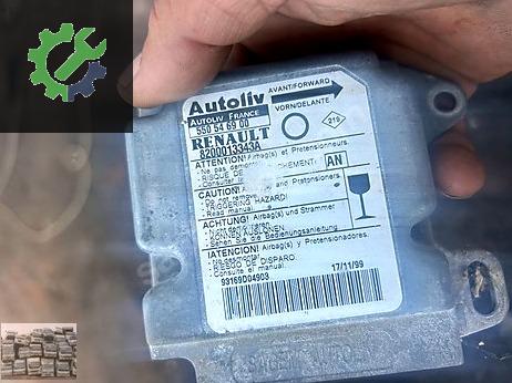 Renault Twingo Airbag Beyni çıkma parça