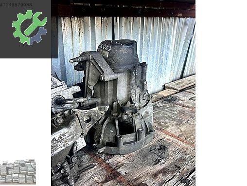 Renault Clio Şanzıman Komple Çıkma Parça İstanbul