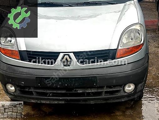 Renault Kangoo Arka Dingil çıkma parça