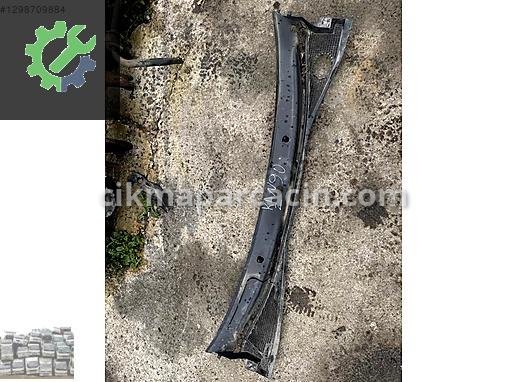 Renault Kangoo Ön Cam Izgarası çıkma parça