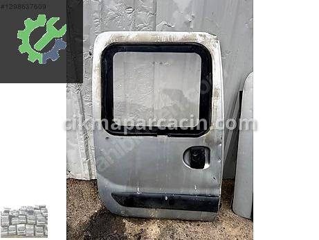Renault Kangoo Sağ Arka Kapı çıkma parça