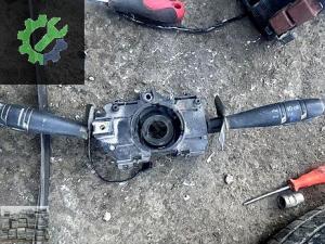 RENO LAGUNA 1 FAR SİNYAL KOLU