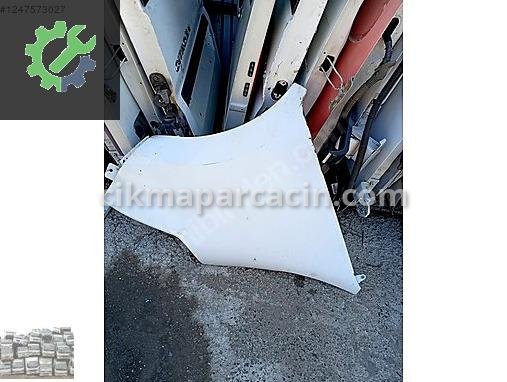 Renault Master Çamurluk MASTER3 çıkma parça