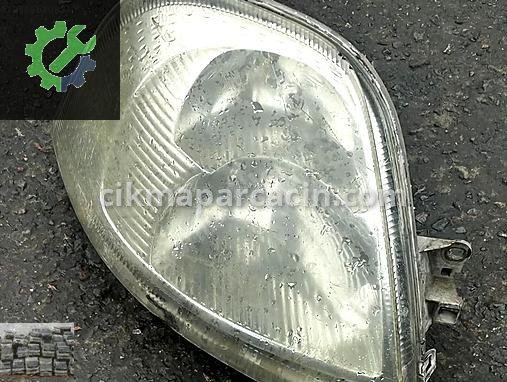 Renault Master Sağ Ön Far çıkma parça