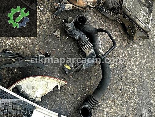 Renault Master Sağ Ön Far çıkma parça