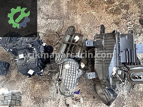 Renault Master Kalorifer Kutusu çıkma parça
