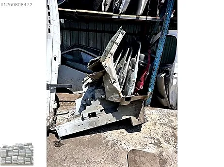 Renault Master Marşpiyel Sacı çıkma parça