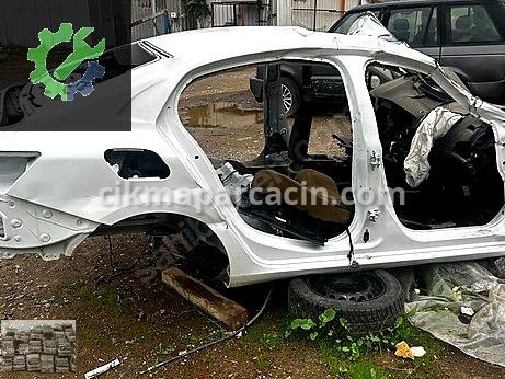 Renault Megane Sağ Sürgülü Kapı çıkma parça