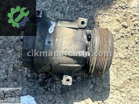 Renault Trafic Klima Kompresörü çıkma parça