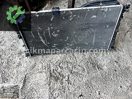 Renault Trafic Radyatör çıkma parça