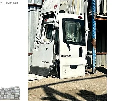 Renault Trafic Bagaj Kapağı çıkma parça