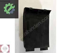 RENULT MEGANE 1 ARKA TAMPON BRAKETİ MAİS ORJİNAL 7702127279