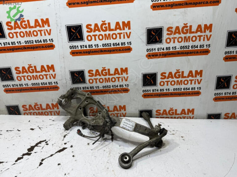 Audi A4 Taşıyıcı çıkma parça