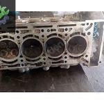 R 271 016 12 01 mercedes benzinli silindir kapağı
