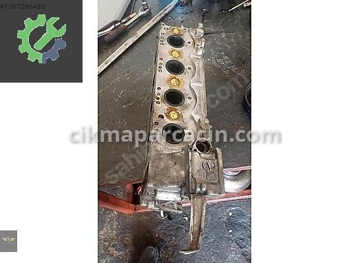 Mercedes-Benz CLA Silindir Kapak çıkma parça