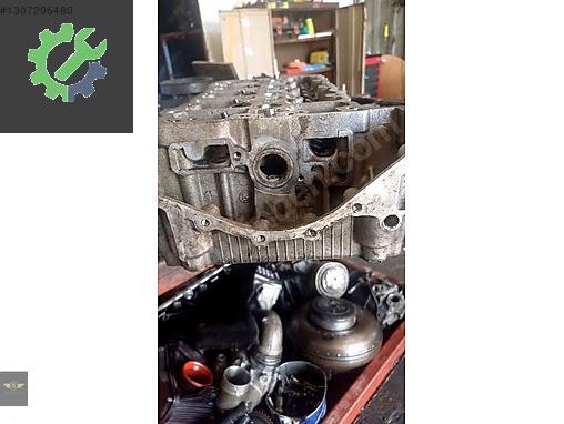 R 271 016 12 01 mercedes benzinli silindir kapağı
