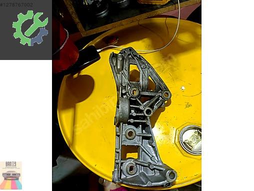 Renault Clio Motor Takozu & Kulağı çıkma parça