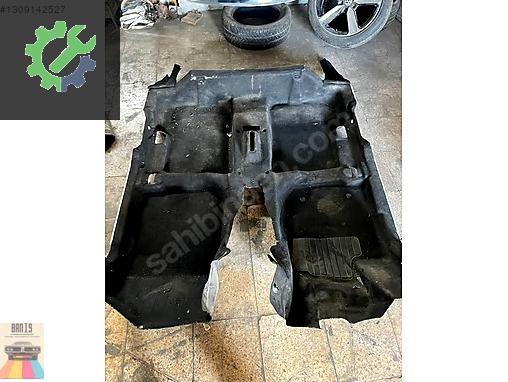 Renault Kadjar Döşeme 749024822R çıkma parça