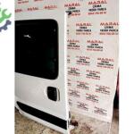 Renault Kango 98 08 arası sağ arka kapi