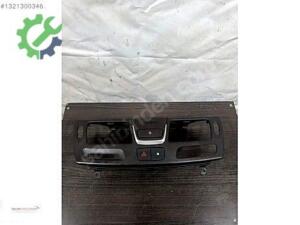 Renault Latitude Dörtlü Flaşör Kilit Düğmesi