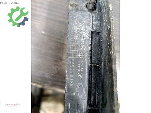 Renault Latitude Çamurluk (Ön) 668630013R çıkma parça