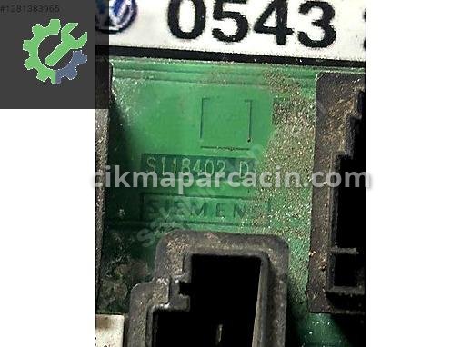 Renault Megane Sigorta Kutusu S118402D çıkma parça