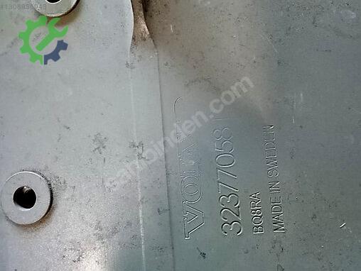 Volvo S60 Sağ Tampon Demiri 32377058 çıkma parça