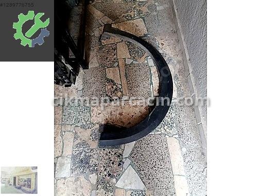 Dacia Sandero Çamurluk 638123878R çıkma parça