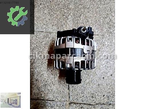 Dacia Sandero Şarj Dinamosu 231005607R çıkma parça
