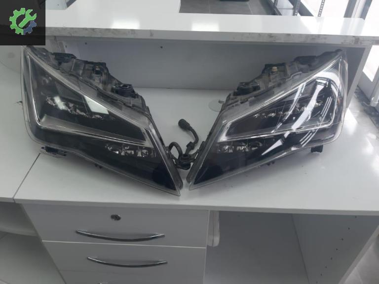 Seat Leon LED Far çıkma parça