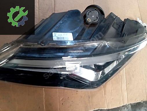 SEAT ATECA SOL FAR 576 941 007 F