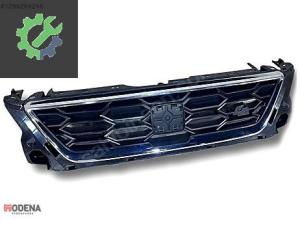 SEAT İBİZA FR 2018- ÖN PANJUR (KROM ÇERÇEVELİ) 6F0853654E9B9