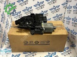 Seat Leon 2012-2015 Sıfır Cam Motoru 5Q0959811