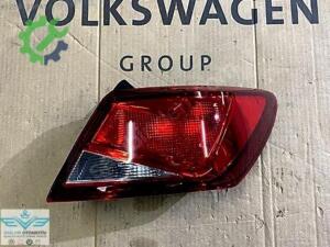 Seat Leon 2013-2017 Sıfır Sağ Dış Stop 5F0945096B