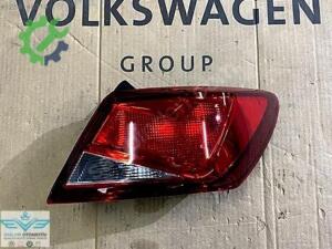 Seat Leon 2013-2017 Sıfır Sağ Dış Stop 5F0945096D