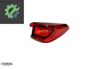 SEAT LEON 2020- ARKA STOP SAĞ SIFIR 5FA945208C