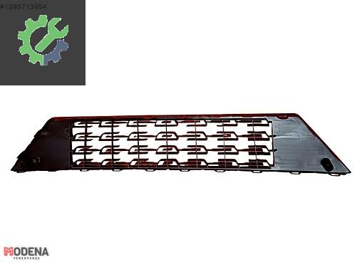 SEAT LEON 2020- ÖN TAMPON ORTA IZGARASI FR SIFIR 5FA853667A 9B9