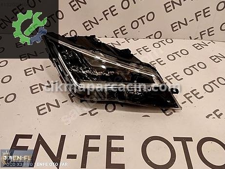 Seat Leon Sağ Ön Far çıkma parça