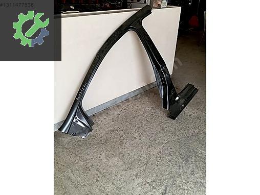 SEAT LEON SOL MASBİYEL KAPİ YUVASİ ORTA DİREK FRANGART