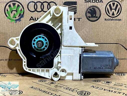 Volkswagen Sharan Cam 8K0959802B çıkma parça