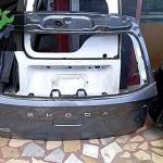 SKODA KAMİQ BAGAJ KAPAGİ